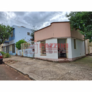 CASA À VENDA