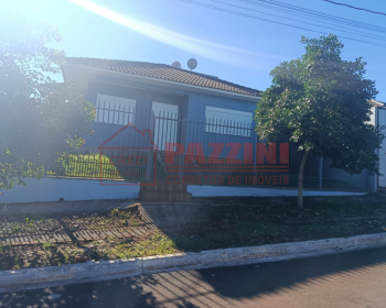 CASA DE ALVENARIA À VENDA 