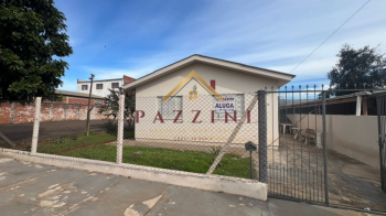CASA SEMIMOBILIADA PARA LOCAÇÃO 